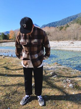 「JOURNAL STANDARD relume（ジャーナルスタンダード　レリューム）のアイテム（キャップ）」を使った、Tomoyukiさん（メンズ・170cm）の秋コーディネート