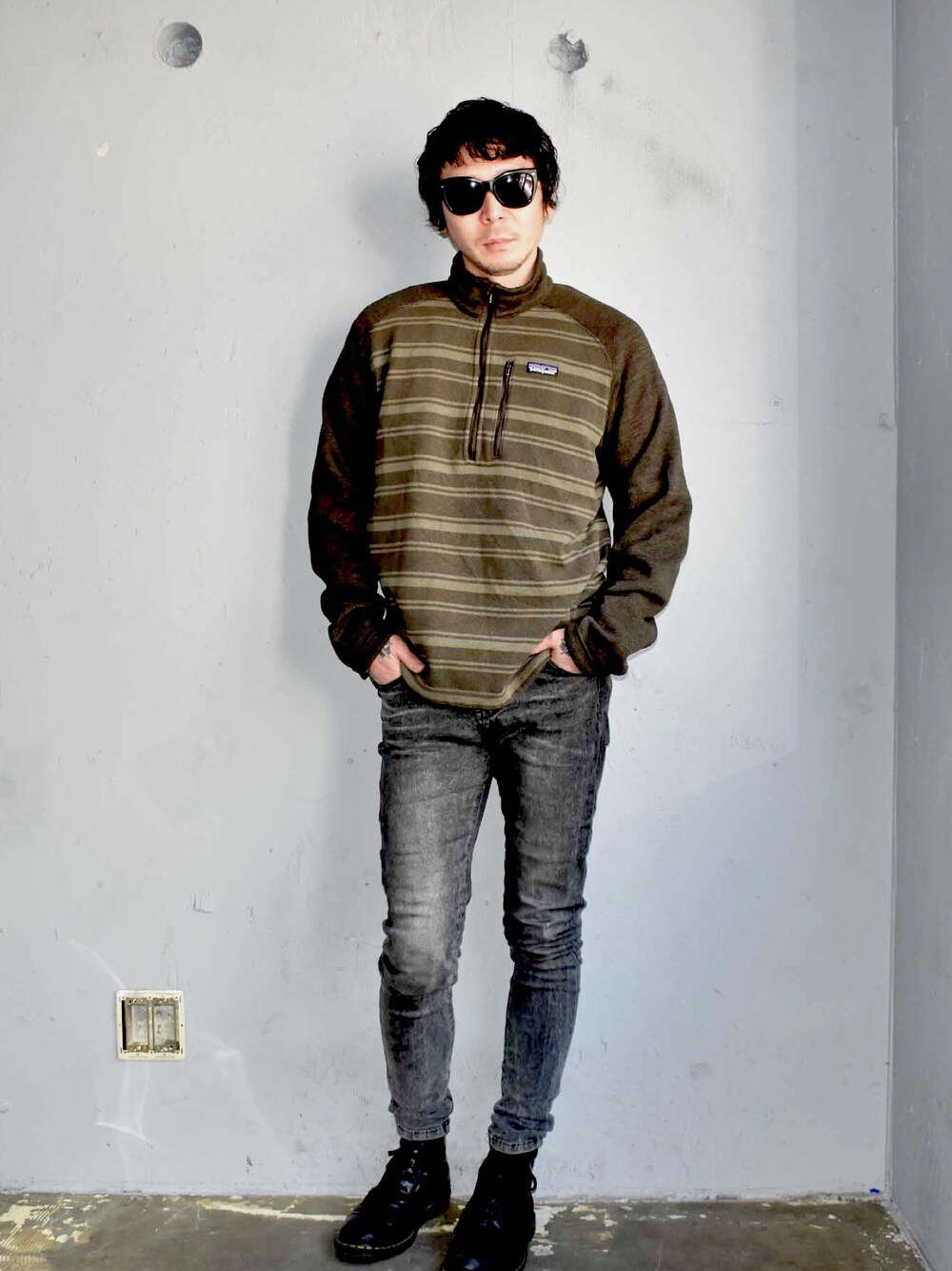 「patagonia、パタゴニア、vintage、laboratoryberberjinr」｜「patagoniaの【ヴィンテージ古着】Patagonia/パタゴニア BETTER SWEATER（ジャージ、ブラウン系）」を使った、田中奨伍さん（メンズ・178cm）の冬コーディネートの1枚目の写真