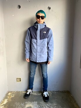 「BALENCIAGA」｜「アイテム（ナイロンジャケット）」を使った、田中奨伍さん（メンズ・178cm）の冬コーディネート