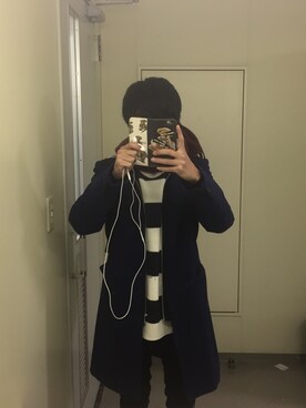 「MinoriTYのアイテム（チェスターコート、ブルー系）」を使った、みやみやさん（メンズ・168cm）の春コーディネート