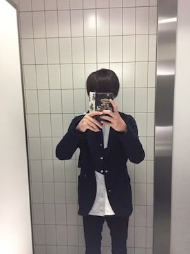 「AZUL by moussy（アズールバイマウジー）のアイテム（テーラードジャケット）」を使った、みやみやさん（メンズ・168cm）の春コーディネート