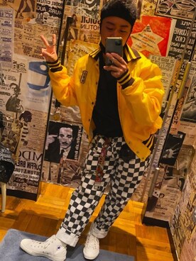 「CONVERSE TOKYO（コンバーストウキョウ）のアイテム（シューズ）」を使った、ユウスケさん（メンズ・171cm）の秋コーディネート