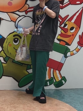 「ビーズバッグ」｜「アイテム（スラックス）」を使った、nonさん（レディース・155cm）の夏コーディネート