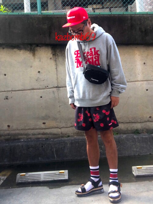 カズボン69 Supreme のキャップを使ったコーディネート Wear