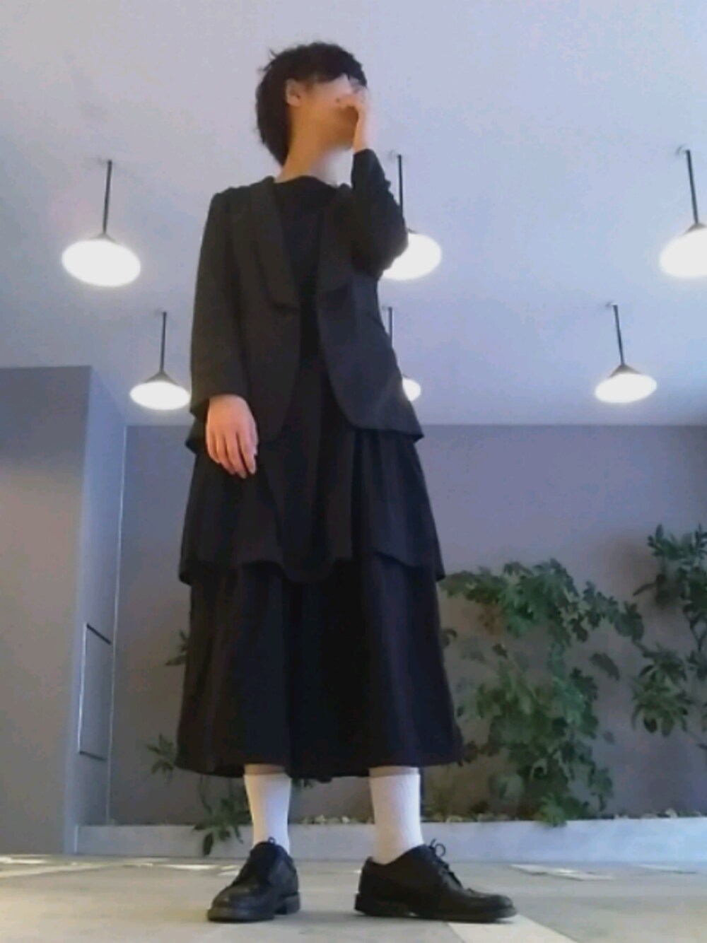 「COMME CA DU MODEのアイテム（ノーカラージャケット、ブラック系）」を使った、よーさん さん（レディース・167cm）の秋コーディネートの1枚目の写真
