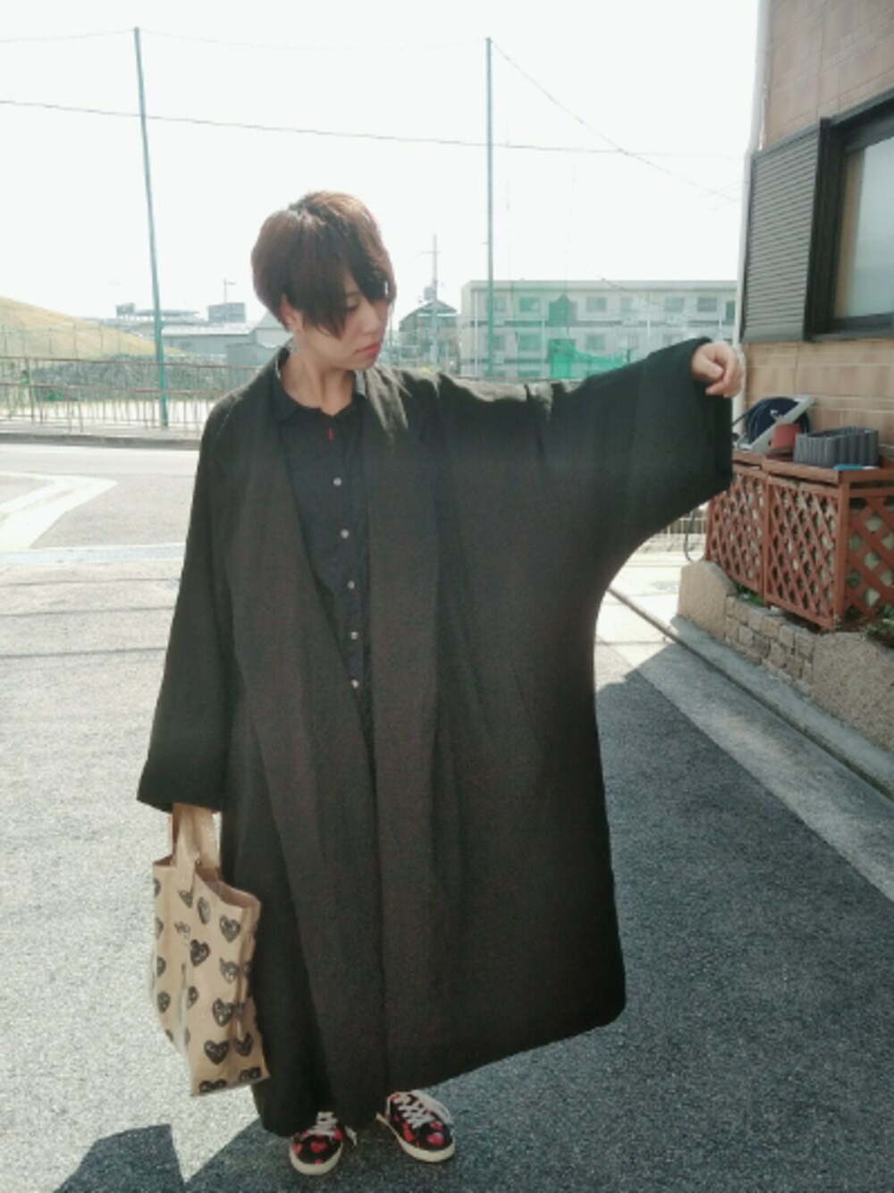 「Y'sのアイテム（その他アウター、ブラック系）」を使った、よーさん さん（レディース・167cm）の春コーディネートの1枚目の写真