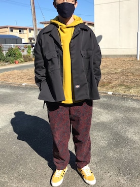 「SHINYAKOZUKA（シンヤコヅカ）のアイテム（ミリタリージャケット）」を使った、はさんさん（メンズ・175cm）の秋コーディネート