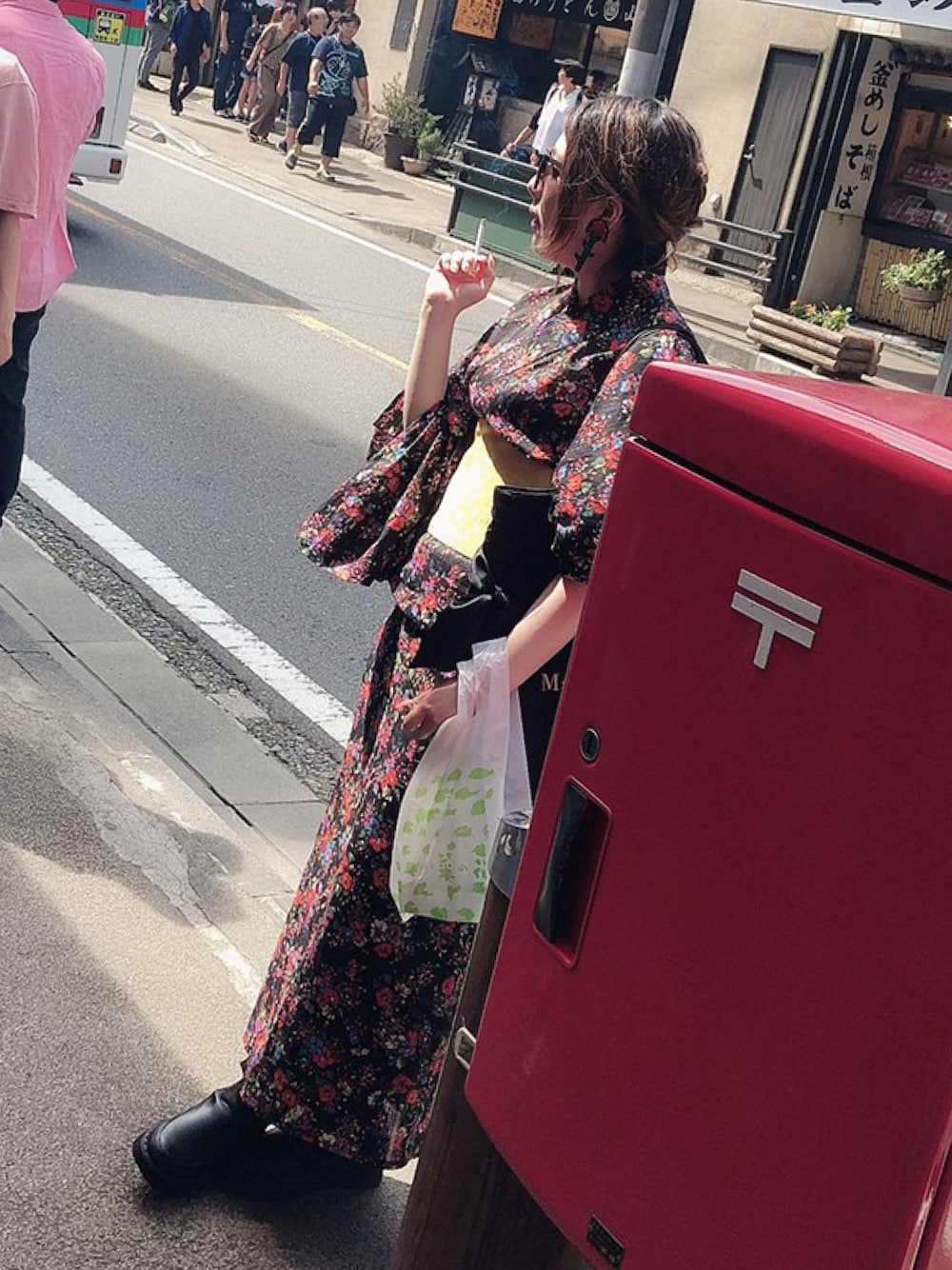「浴衣、ブラック」｜「PAMEO POSEのアイテム（ピアス（両耳用）、レッド系）」を使った、さくらさん（レディース・152cm）の秋コーディネートの1枚目の写真
