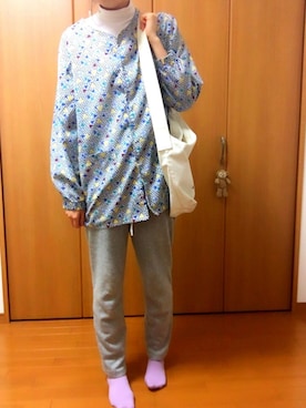「三角」｜ぺそさん（レディース・169cm）の冬コーディネート
