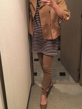 「UNIQLO（ユニクロ）のアイテム（デニムパンツ、ブラック系）」を使った、容さん（レディース・163cm）の秋コーディネート