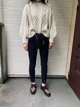 「MOUSSY（マウジー）のMVS SKINNY（デニムパンツ）」を使った、racco🌷相互フォローさん（レディース・165cm）の冬コーディネート