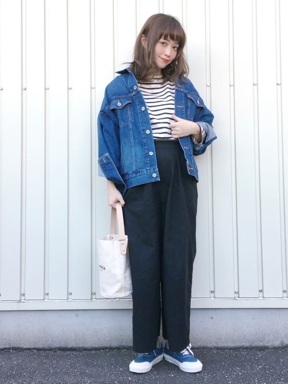 「オトナカジュアル、カジュアル、シンプル、Gジャン、ビッグシルエット、ボーダー、UNIQLO、ユニクロ」｜「JOURNAL STANDARDの10.5oz デニムBIG-Ｇジャン#（ブルゾン、ブルー系）」を使った、てらさん（レディース・161cm）の冬コーディネートの1枚目の写真