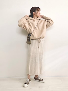 「titivate（ティティベイト）のアイテム（パーカー）」を使った、てらさん（レディース・161cm）の秋コーディネート