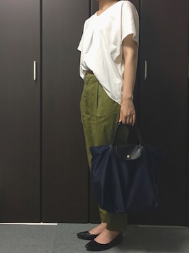 「LOWRYS FARM（ローリーズファーム）の８０ミコチノテーパードパンツ　744464 （チノパンツ）」を使った、gomaさん（レディース・159cm）の夏コーディネート