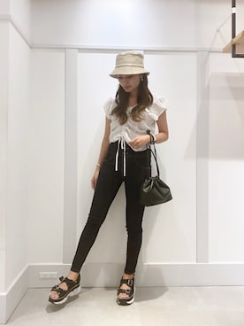 「Heather（ヘザー）のアイテム（帽子）」を使った、miki.aさん（レディース・163cm）の夏コーディネート