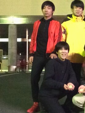 「レッド」｜「アイテム（その他アウター）」を使った、P@RKERさん（メンズ・168cm）の春コーディネート