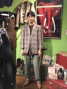 「Yves Saint Laurent（イヴサンローラン）のアイテム（パンツ）」を使った、一大箱脆脆冰さん（メンズ・178cm）の冬コーディネート