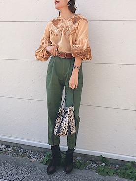 「SEVENDAYS=SUNDAY（セブンデイズサンデイ）のアイテム（チノパンツ）」を使った、Kiyooさん（レディース・165cm）の秋コーディネート