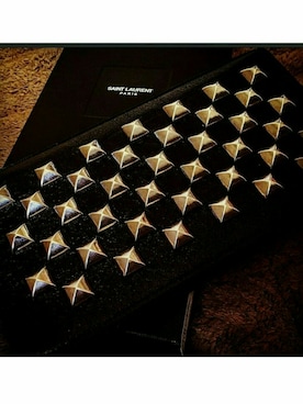 「Saint Laurent（サンローラン）のアイテム（財布）」を使った、seri💋さん（レディース・155cm）の冬コーディネート