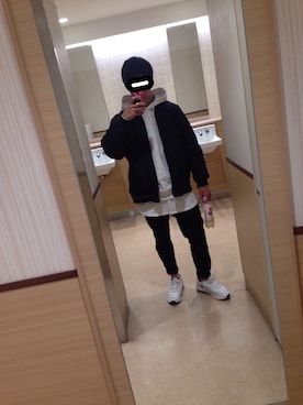 「GU（ジーユー）の（GU）スキニーフィットジーンズ（MEN ⁄ ジーンズ）」を使った、🏁manato.さん（メンズ・170cm）の冬コーディネート