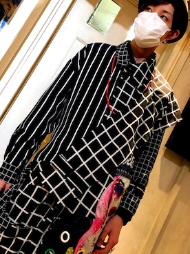 「stella marina collezioneのアイテム（その他トップス、ブラック系）」を使った、そ〜なんだよねさん（メンズ）の春コーディネート