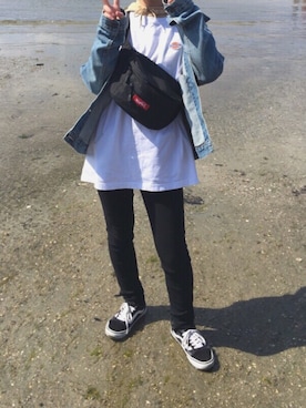 「アイテム（ボディバッグ/ウエストポーチ）」を使った、吉野🧏🏼‍♀️さん（レディース・156cm）の春コーディネート