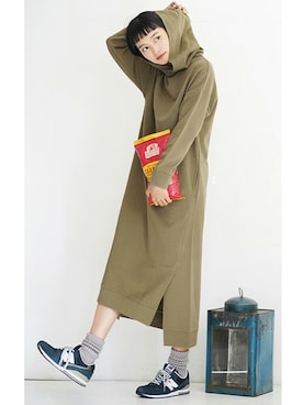 「アイテム（ワンピース/ドレス、グリーン系）」を使った、イーザッカマニアストアーズさん（レディース・164cm）の冬コーディネート