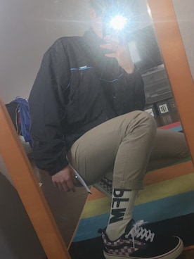 「sneakers」｜「アイテム（ナイロンジャケット）」を使った、tenka516さん（メンズ・171cm）の冬コーディネート