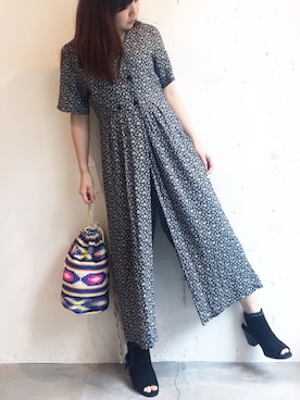 「アイテム（つなぎ/オールインワン、ブルー系）」を使った、渡邉 佳織さん（レディース・157cm）の春コーディネート