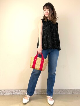 「URBAN RESEARCH DOORS（アーバンリサーチドアーズ）のハイライズデニムパンツ（デニムパンツ）」を使った、mamiさん（レディース・161cm）の春コーディネート