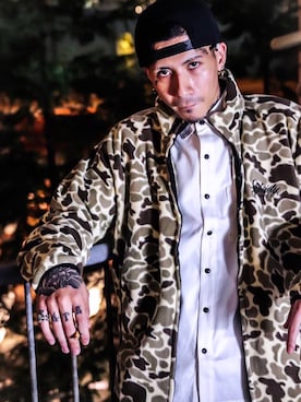 「アイテム（その他トップス）」を使った、Felipe Fumio Kikutaさん（メンズ・175cm・20代）の秋コーディネート