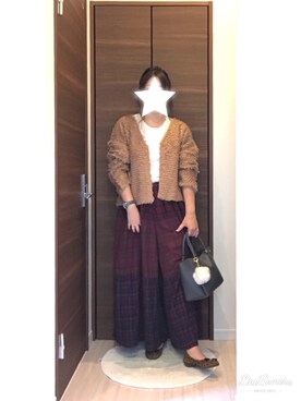 「アイテム（カーディガン/ボレロ）」を使った、yuminさん（レディース・157cm）の秋コーディネート