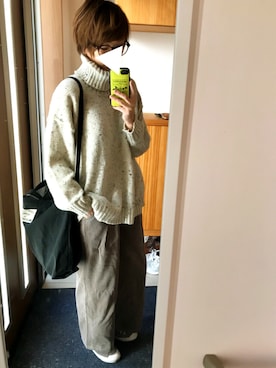「AMERICAN HOLIC（アメリカンホリック）の【追加生産】太コーデュロイワイドパンツ（その他パンツ）」を使った、大福。さん（レディース・168cm）の冬コーディネート