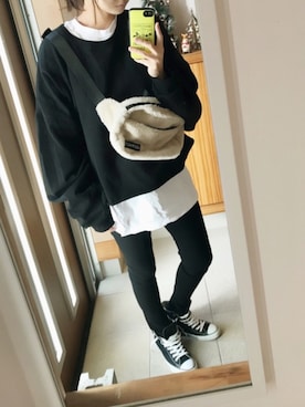 「アイラブCONVERSE」｜「アイテム（スウェット）」を使った、大福。さん（レディース・168cm）の冬コーディネート