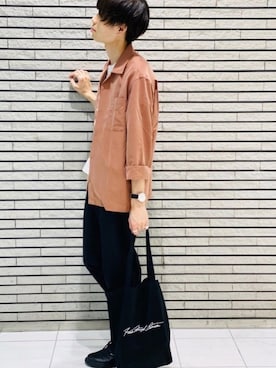 「knock through abstraction（ノックスルーアブストラクション）のアイテム（バッグ）」を使った、jun.さん（メンズ・171cm）の秋コーディネート