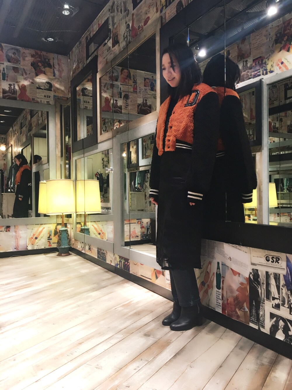「ディーゼル、ディーゼル渋谷、Diesel、dieselshibuya、デニムから始まったライフスタイルブランド、年末、あったかコーデ」｜「DIESELのアイテム（スタジャン、オレンジ系）」を使った、ゆいさん（レディース・161cm）の冬コーディネートの1枚目の写真