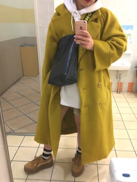 「PUMA」｜「アイテム（チェスターコート）」を使った、chicoさん（レディース・157cm）の秋コーディネート
