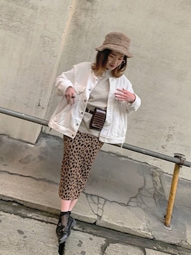 「美容師」｜「アイテム（ノーカラージャケット）」を使った、りこさん（レディース・156cm）の冬コーディネート