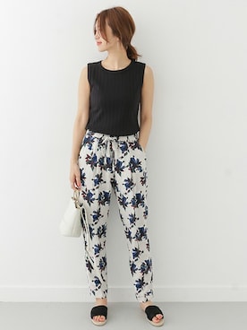 「URBAN RESEARCH DOORS WOMENS（アーバンリサーチ ドアーズ ウィメンズ）のアイテム（ニット/セーター）」を使った、DOORS WOMENSさん（レディース・168cm）の春コーディネート