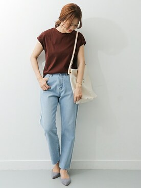 「URBAN RESEARCH DOORS（アーバンリサーチドアーズ）のサイドフリンジカットオフデニム（デニムパンツ）」を使った、DOORS WOMENSさん（レディース・168cm）の夏コーディネート