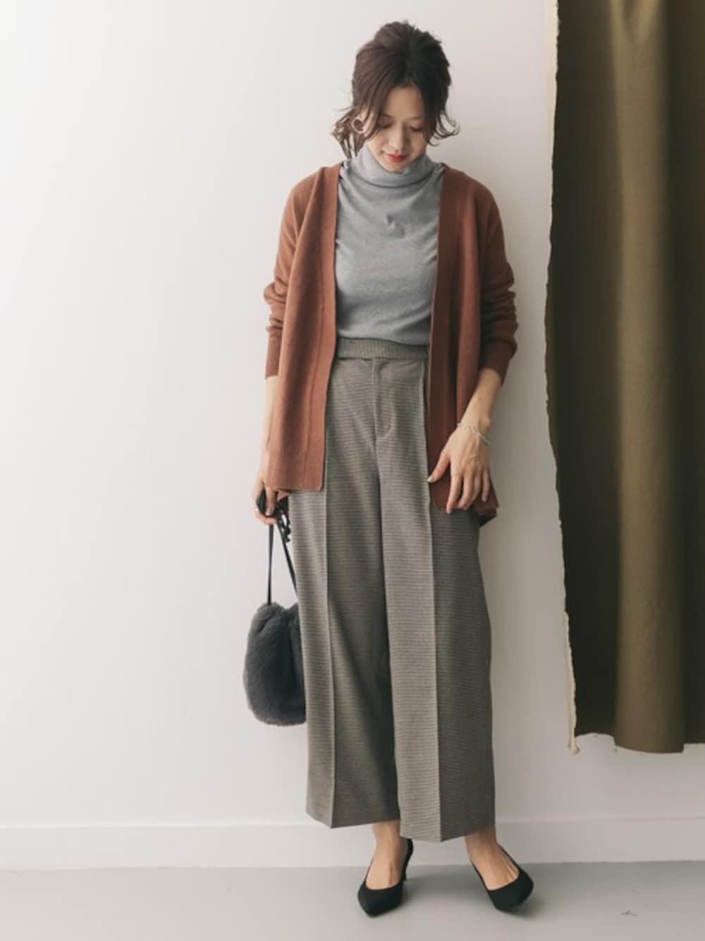 新品 アーバンリサーチ DOORS ハウンドトゥース トラウザー 定価9350円 URBAN RESEARCH DOORS - 新品 アーバンリサーチ DOORS ハウンド