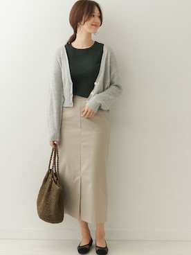 「URBAN RESEARCH DOORS（アーバンリサーチドアーズ）のペーパープレーンバッグ（ショルダーバッグ）」を使った、DOORS WOMENSさん（レディース・168cm）の春コーディネート