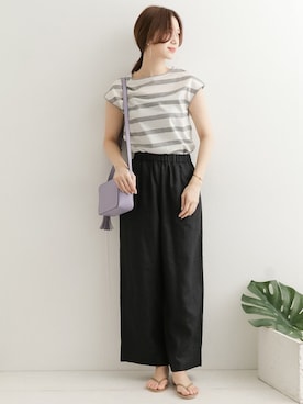 「URBAN RESEARCH DOORS（アーバンリサーチドアーズ）のアイテム（ビーチサンダル）」を使った、DOORS WOMENSさん（レディース・168cm）の春コーディネート