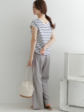 「URBAN RESEARCH DOORS（アーバンリサーチドアーズ）のアイテム（ビーチサンダル）」を使った、DOORS WOMENSさん（レディース・168cm）の春コーディネート