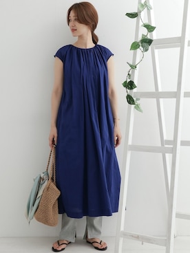 「URBAN RESEARCH DOORS（アーバンリサーチドアーズ）のアイテム（ビーチサンダル）」を使った、DOORS WOMENSさん（レディース・168cm）の夏コーディネート