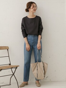 「URBAN RESEARCH DOORS（アーバンリサーチドアーズ）のハイライズデニムパンツ（デニムパンツ）」を使った、DOORS WOMENSさん（レディース・168cm）の冬コーディネート