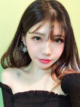 「アイテム（ウィッグ）」を使った、ピンクエイジさん（レディース・160cm・20代）の秋コーディネート