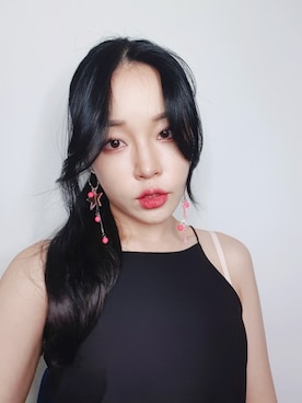 「アイテム（ウィッグ）」を使った、ピンクエイジさん（レディース・164cm）の秋コーディネート