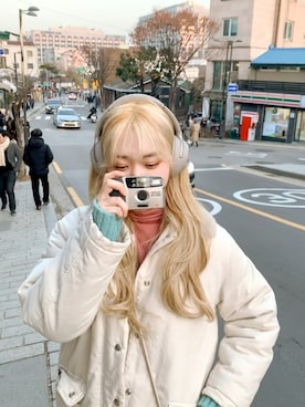 「アイテム（ウィッグ）」を使った、ピンクエイジさん（レディース・166cm）の冬コーディネート