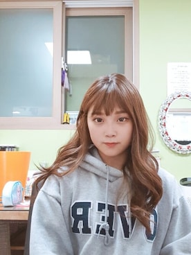 「アイテム（ウィッグ）」を使った、ピンクエイジさん（レディース・163cm）の春コーディネート